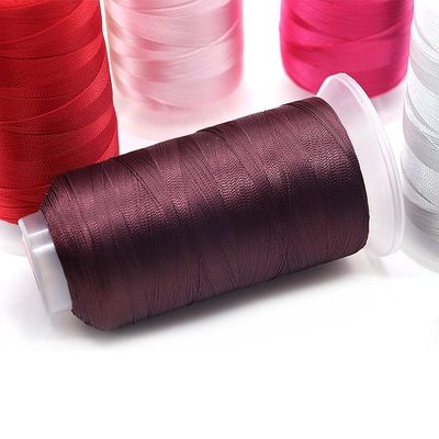 115G Poids fil de couture en polyester durable pour la fabrication du cuir 0,15-0,32 mm de diamètre