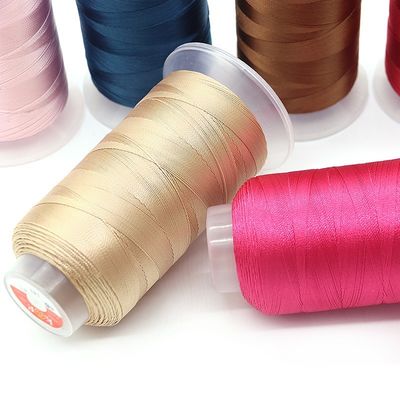 115G Poids fil de couture en polyester durable pour la fabrication du cuir 0,15-0,32 mm de diamètre