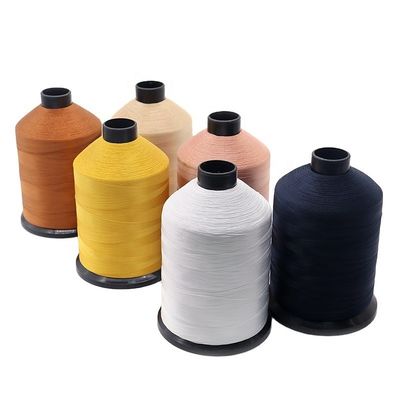 Fil UV 3 Tex70 210D Fil de couture en nylon pour couettes et matelas