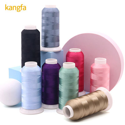 Matériau de cône transparent 720 couleurs 120D/2 fil de broderie à la machine 4000y pour le vêtement