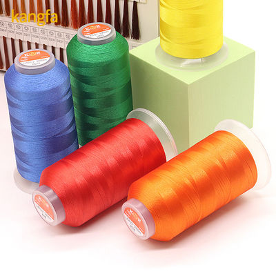 135G Polyester Machine de broderie fil 120d pour une broderie cohérente et belle