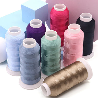 4000 Yards Filament de couleur pure Fil 100% polyester fil de broderie pour machine 720 couleurs