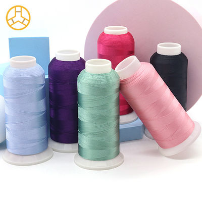120D/2 Nombre de fils 720 couleurs 4000 Yards Polyester fil de broderie pour machine à coudre