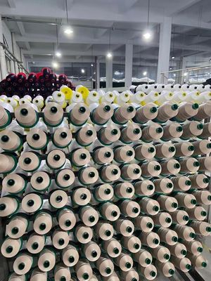Protecteur UV 210d/3 Polyester blanc fils de couture lourds pour les amateurs de polyester / nylon