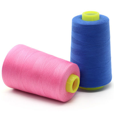 Fil de couture en polyester pour les produits de broderie à la machine et fils de polyester 100% enfoncés