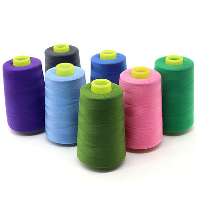 Fil de couture en polyester pour les produits de broderie à la machine et fils de polyester 100% enfoncés