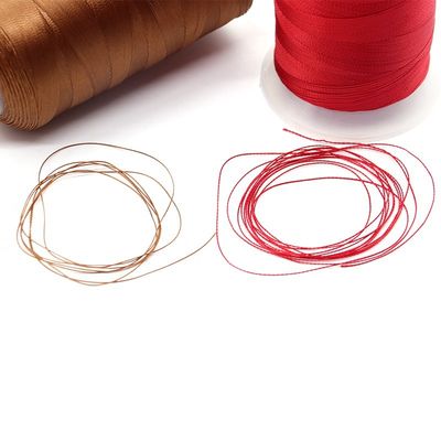 115G 210D/3 100g 1200m Fil de couette pour couture de cuir Perles de nylon haute résistance