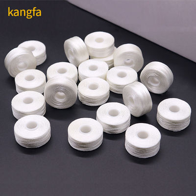 100% Polyester Blanc 75d/2 144 pièces par boîte Taille L Polyester Pré-enroulement Bobbin Fil pour la broderie