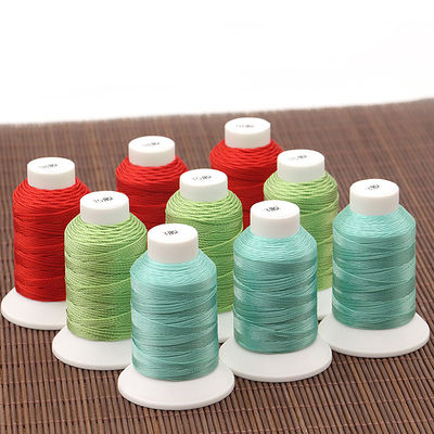 Nombre de fils à 3 couches 100% fil de couture en polyester TEX90 pour crochet en cuir