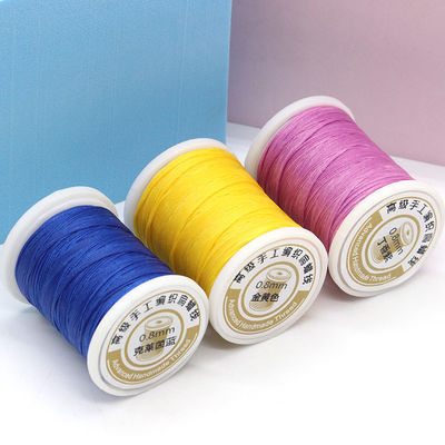 Coudre à la main 0.8 mm Fil en cire plat Fabriqué en 100% polyester pour les projets de cuir