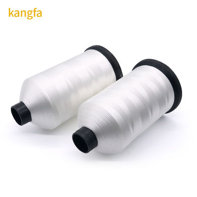 Matériau de cône plastique 210d/3 fil de couture en polyester blanc pour machine à quilting