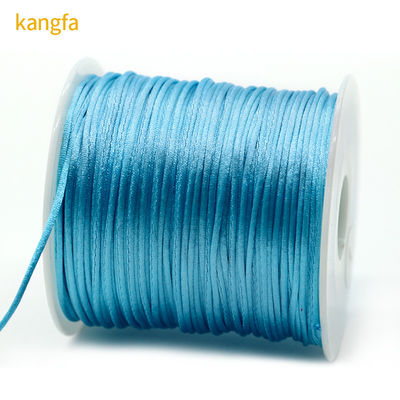 Satin de nylon coloré pour les nœuds de soie chinoise Macrame Cord 100m ou longueur personnalisée