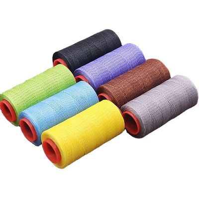 Filament de couture en polyester 150D résistant à l'abrasion et ciré pour l'artisanat de couture manuelle en cuir