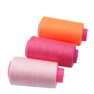 40/2 Jean Cote de fil de couture Couleur solide Fil de couture en polyester en 688 couleurs riches