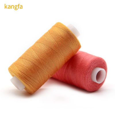Le fil de couture en polyester 100% petit cône 40/2 15g pour OEM/ODM compétitif Accepté