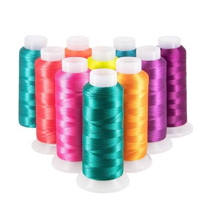 120d/2 Fil de broderie en rayon de polyester visqueux cousu 100g cône pour broderie à la main