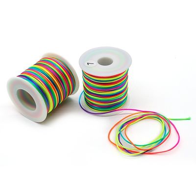 0.8mm fil de fil de nylon UV protégé pour tresser des bracelets de macrame de nœud chinois