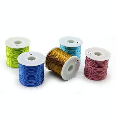 0.8mm fil de fil de nylon UV protégé pour tresser des bracelets de macrame de nœud chinois