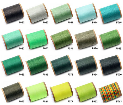 Fil de cire plat en petit rouleau pour la couture manuelle de cuir 210D Filaments de fil à vendre