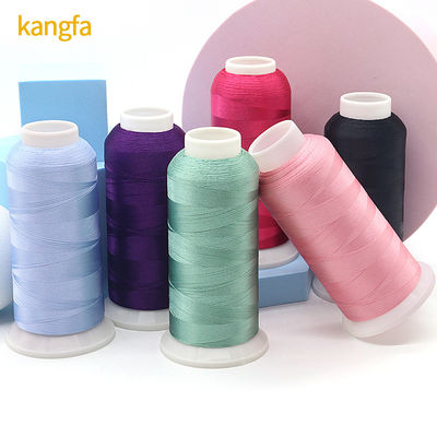 100g Poids 120D/2 Fil de broderie en polyester 4000 mètres pour la machine de couture croisée