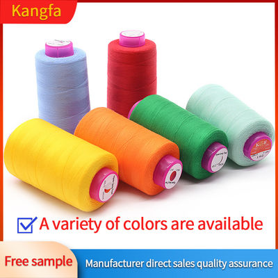 4 grands cônes de fils de polyester blanc pour les couettes de couture durables OEM ODM accepté