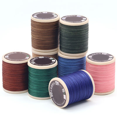 30 g 0,6 mm fil de couture à base de filament de haute ténacité pour fil de polyester lié à la cire