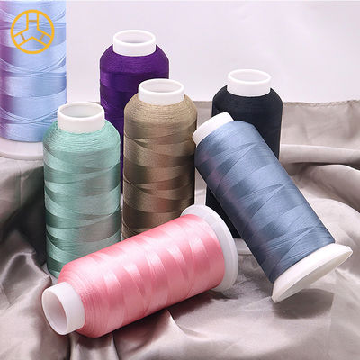 Madeira Polyester 120d/2 fil de broderie de 4000 yards avec résistance à haute température