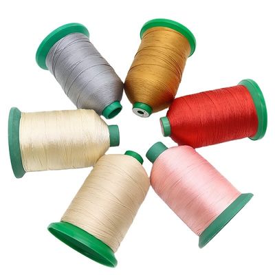 Fil de tresse en polyester à haute ténacité pour chaussures/sacs/sacs à thé teintés en cuir