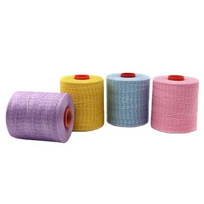 Tissage 0,8MM Fil en cire de polyester 100% pour la couture en cuir 210D/16 Fil en cire plat