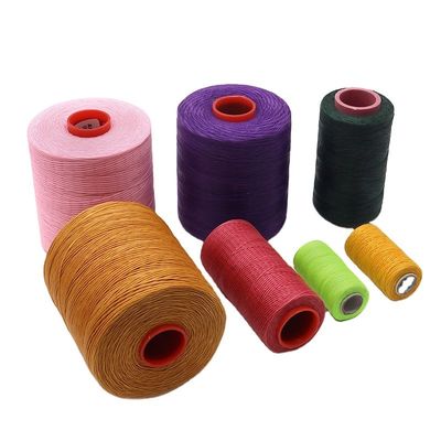 Tissage 0,8MM Fil en cire de polyester 100% pour la couture en cuir 210D/16 Fil en cire plat