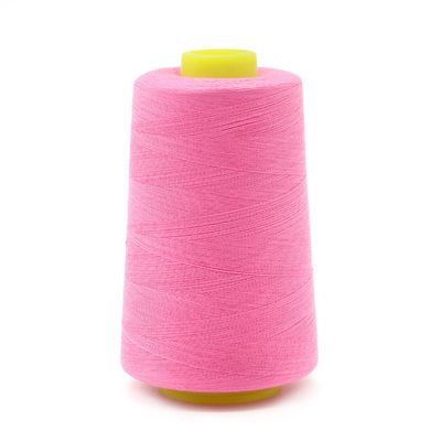 Fil de couture TKT120 pour la fabrication de textiles, composé à 100% de fils de polyester