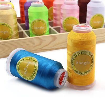 Fil de broderie en polyester 120d/2 pour les performances de production de broderie