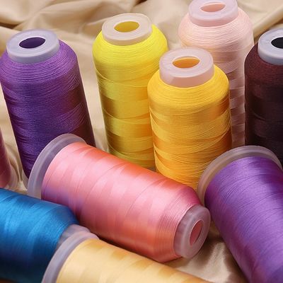 Matériau de cône transparent 120d/2 fil rayonné 120g 5000y pour broderie informatisée