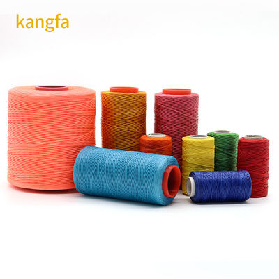 Résistant à l'eau 0,8 mm Fil en cire plat pour cuir Durable et flexible 210D/16 Nombre de fils