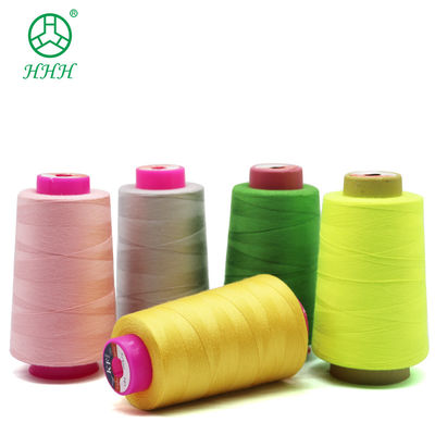Fil de couture en polyester à 100% 40/2 pour résistance chimique et délai de commande d'échantillon de 7 jours