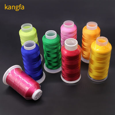 100g de fil de broderie Kangfa 4000y 100% polyester marchandisé 150d Fil de couture fabriqué