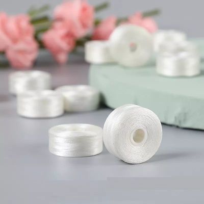 Fil de couture 3.7g/ boule Fil de bobine pré-enroulé pour projets de broderie en quilts