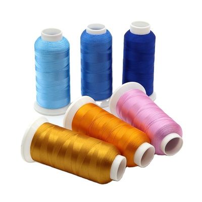 Fil de broderie 720 couleurs sélectionné fil de machine polyester personnalisé