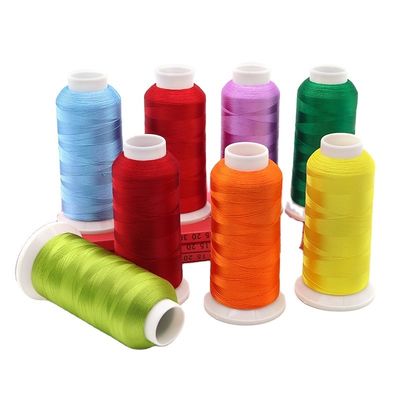 Fil de broderie 720 couleurs sélectionné fil de machine polyester personnalisé