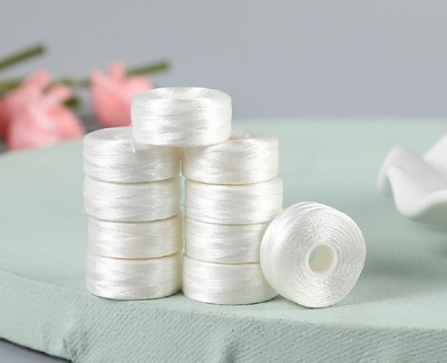 2 cm de diamètre de broderie fil inférieur blanc sans bordure L-type 75D/2 Shuttle Core couture préfond bobine 6