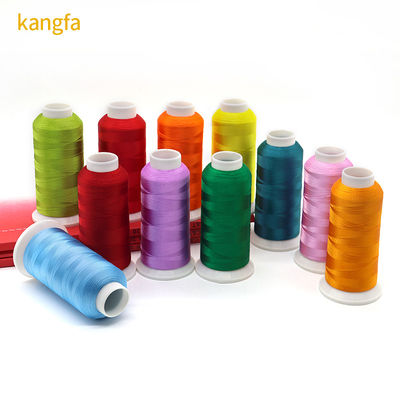 Fil de broderie en polyester 150D/2 sur mesure pour machines à coudre industrielles