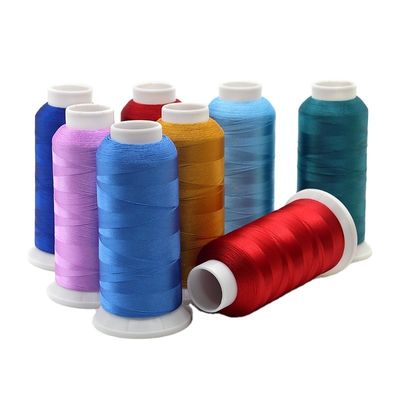 Fil de couture de broderie industrielle 40s/2 5000m Résistant à haute température 75d 120d/2