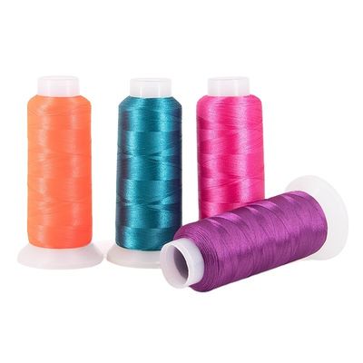 120d/2 Fil de broderie pour vêtements artisanat en soie Faible rétrécissement Pour la broderie à la machine