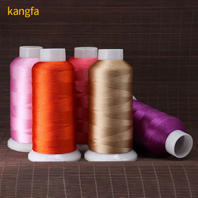 120d/2 Fil de broderie pour vêtements artisanat en soie Faible rétrécissement Pour la broderie à la machine