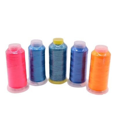 Fil de broderie à rayon visqueux 120D avec protection UV, résistance à l'abrasion