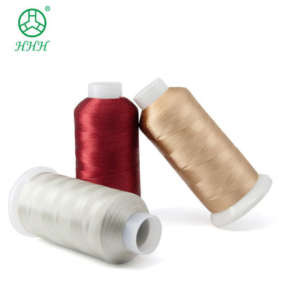 Fabrication à partir de fibres texturées de polyester